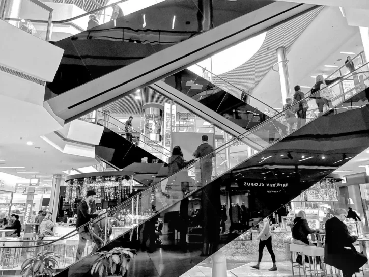 centre commerciaux escalator